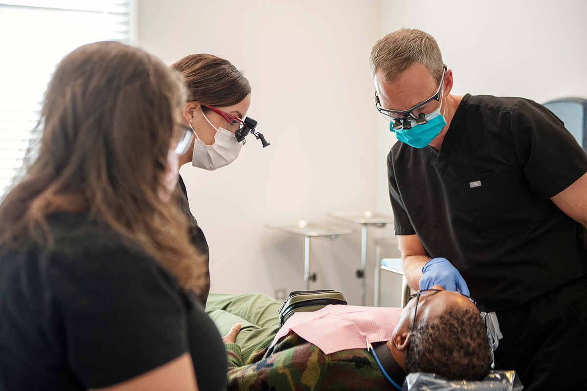  html    head  title 500 Internal Server Error  title   head    body    center  h1 500 Internal Server Error  h1   center    hr  center nginx 1.29.3  center     body     html 